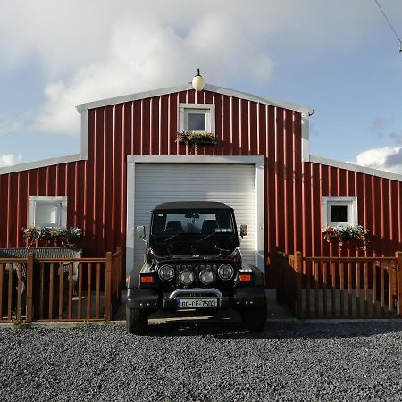 The Wild Atlantic Way Barn Villa โอแรนมอร์ ภายนอก รูปภาพ