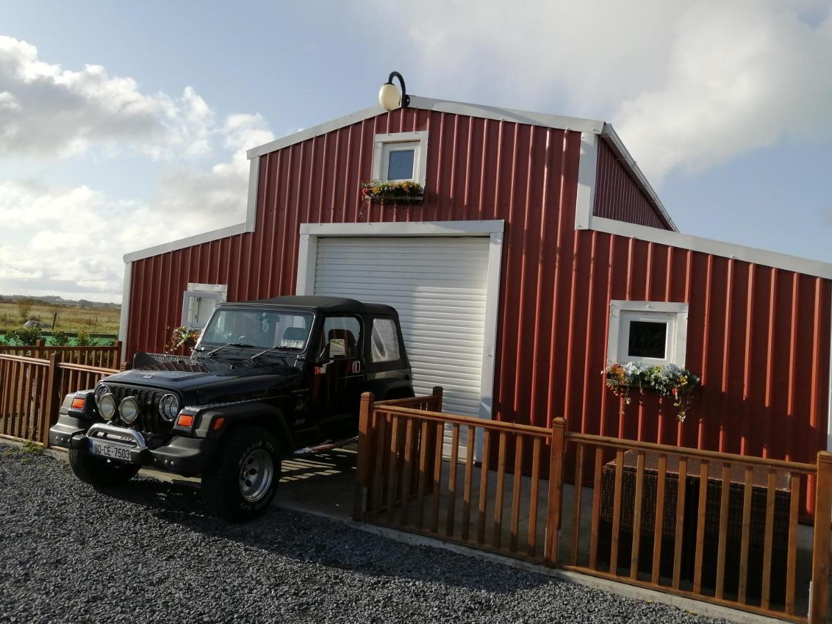 The Wild Atlantic Way Barn Villa โอแรนมอร์ ภายนอก รูปภาพ